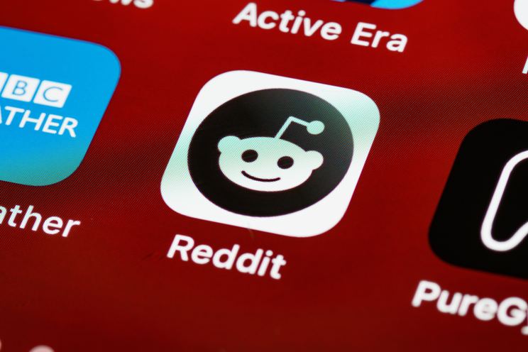 Reddit tests video and audio versions for posts